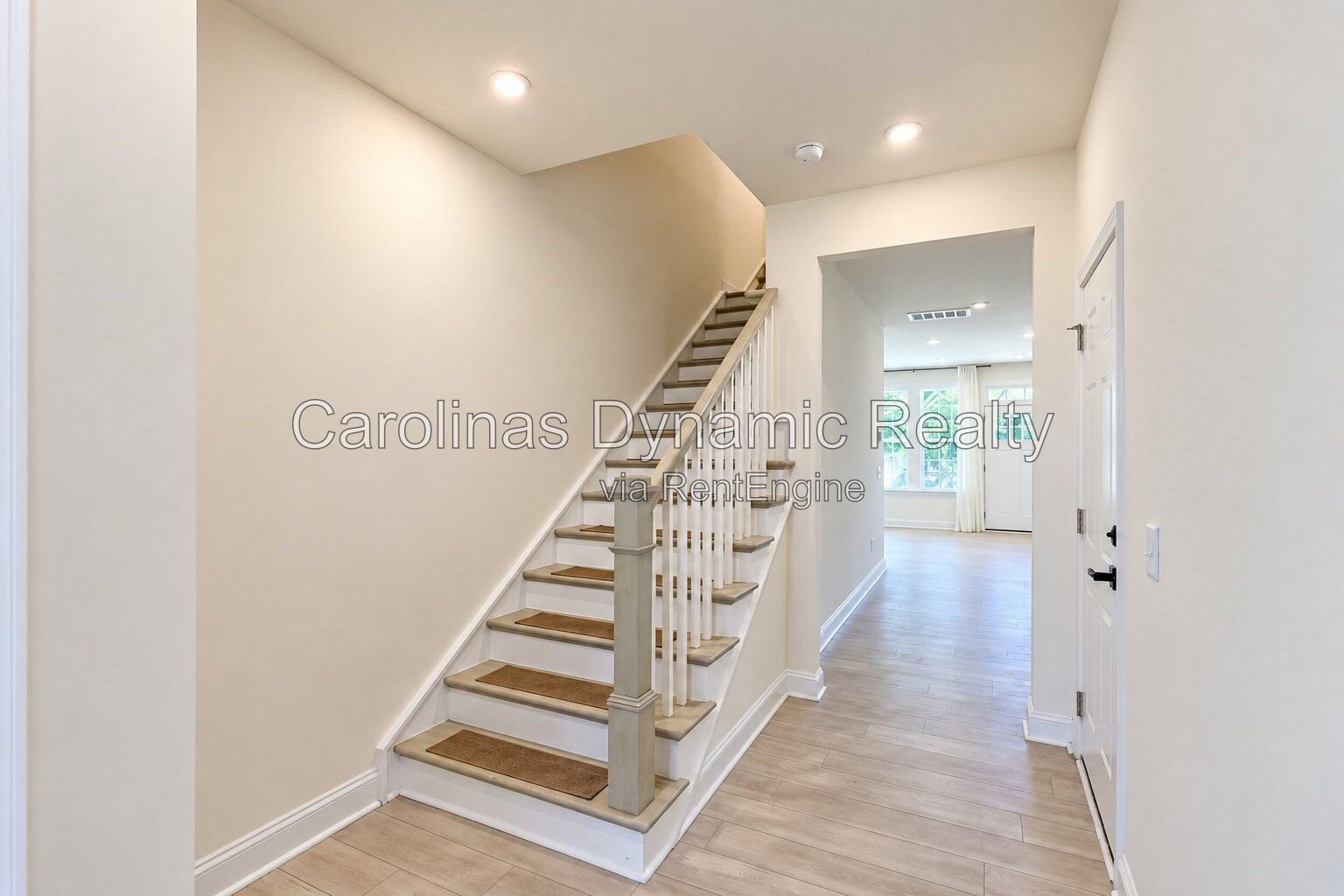 Beautiful 3-Bedroom, 2.5-Bath Townhome Near Uptown Charlotte property image