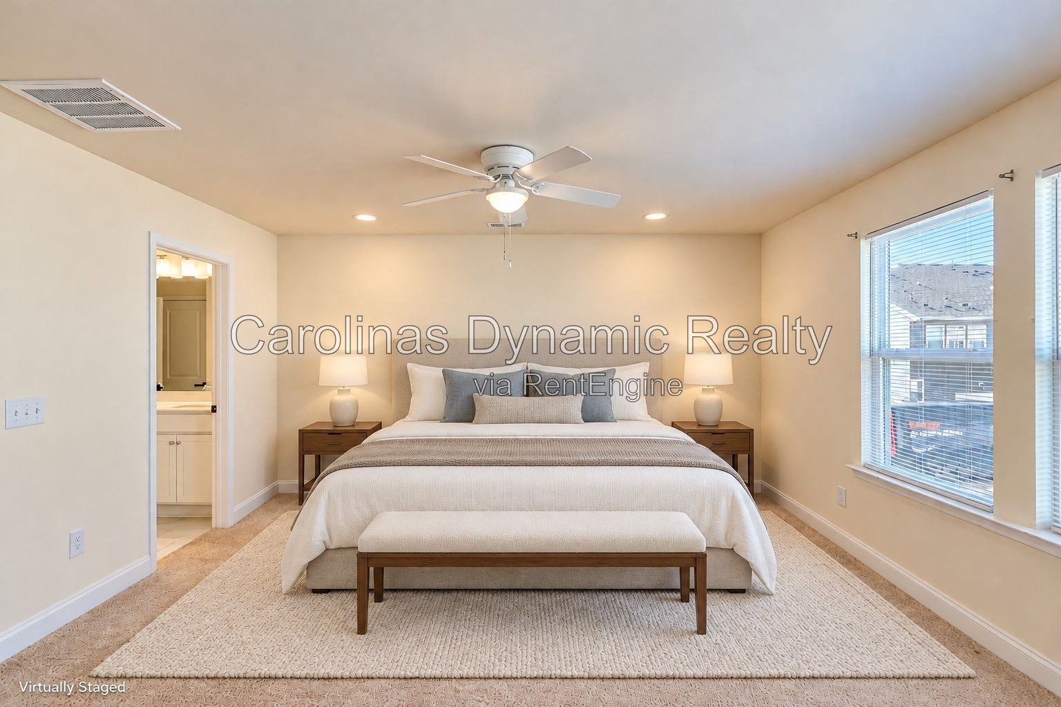 Beautiful 3-Bedroom, 2.5-Bath Townhome Near Uptown Charlotte property image