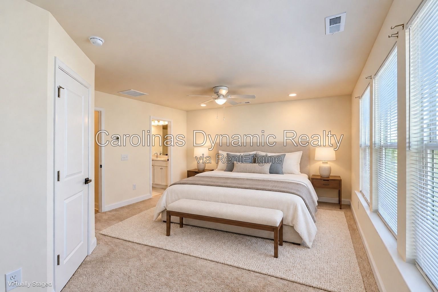 Beautiful 3-Bedroom, 2.5-Bath Townhome Near Uptown Charlotte property image