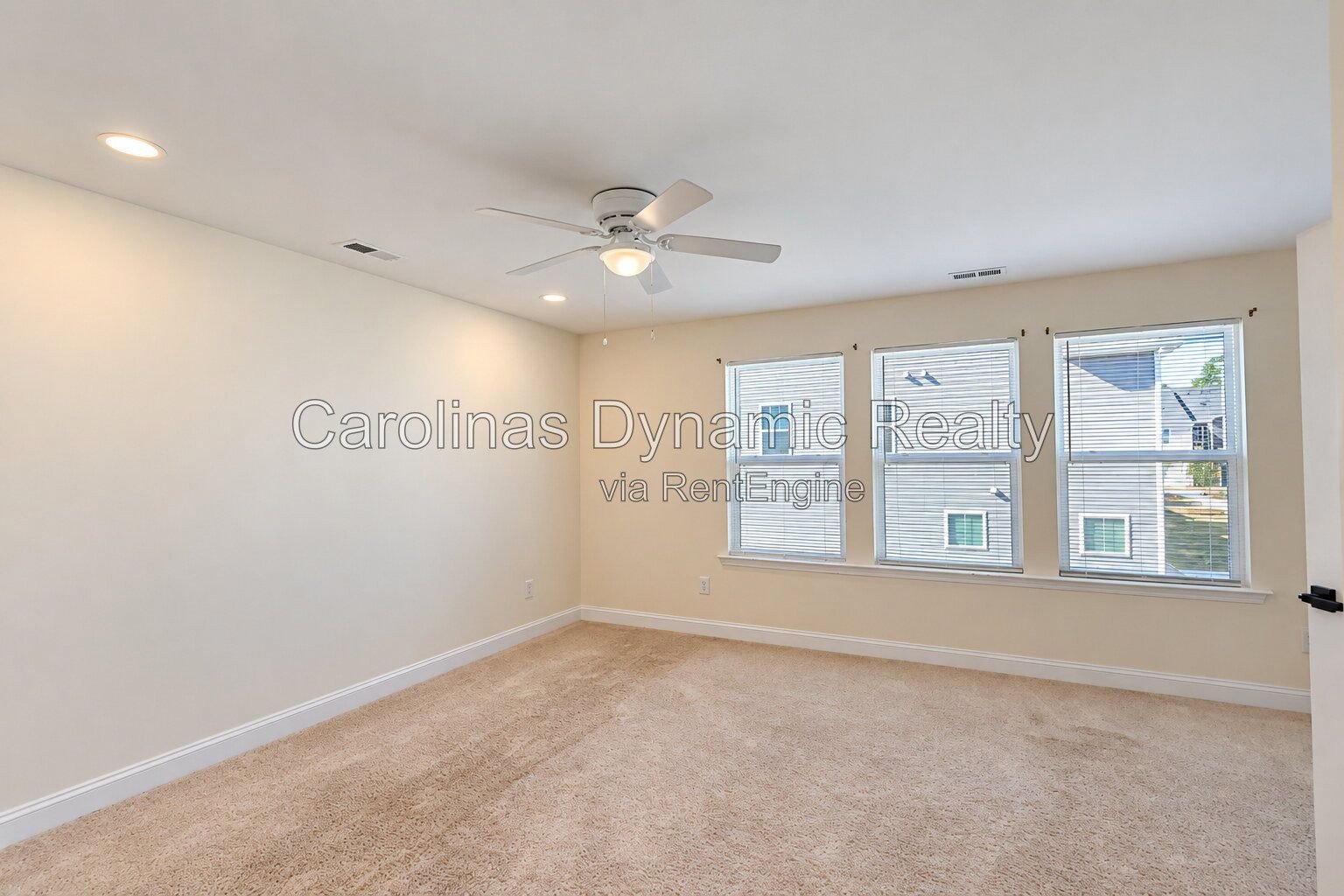 Beautiful 3-Bedroom, 2.5-Bath Townhome Near Uptown Charlotte property image
