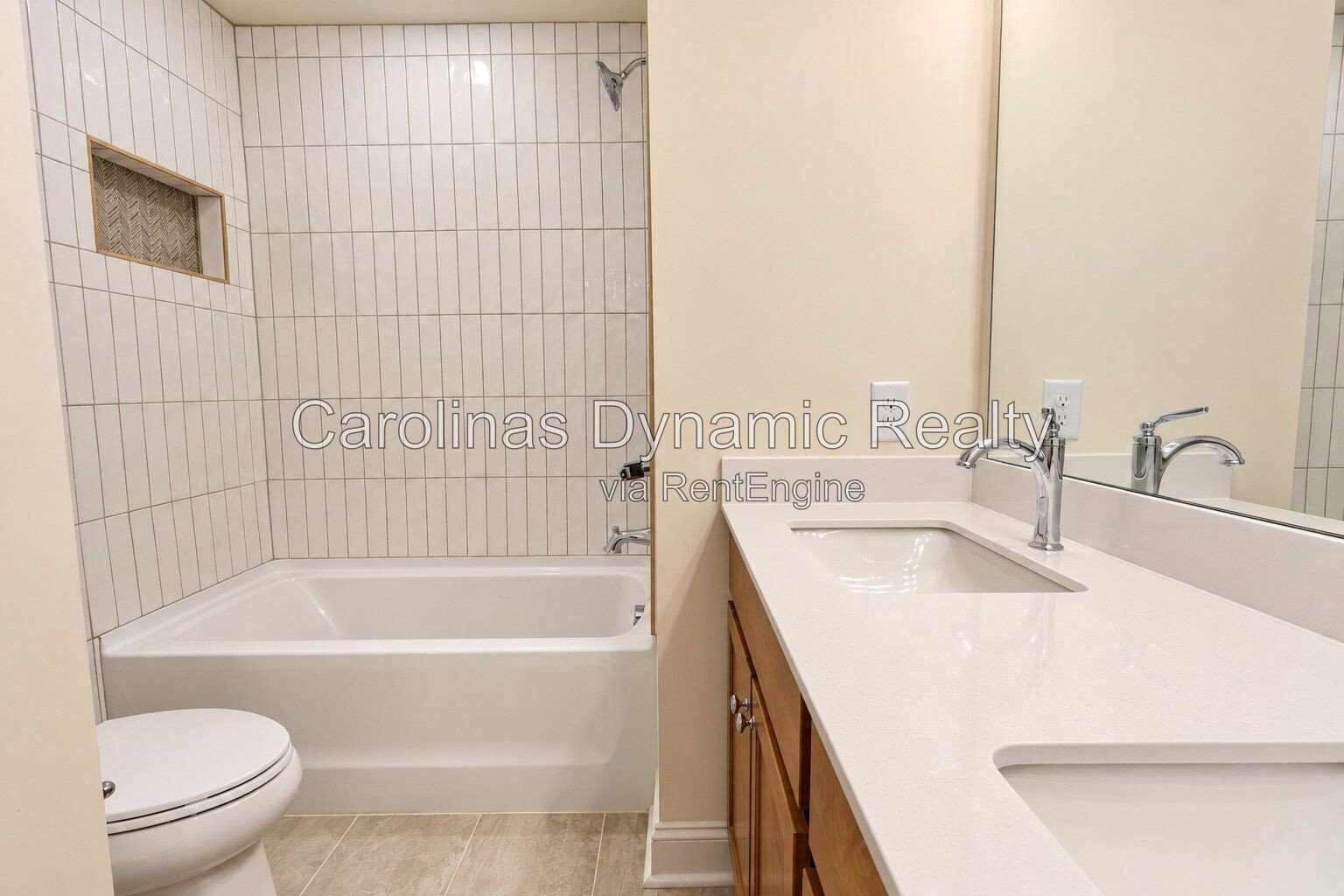 Beautiful 3-Bedroom, 2.5-Bath Townhome Near Uptown Charlotte property image