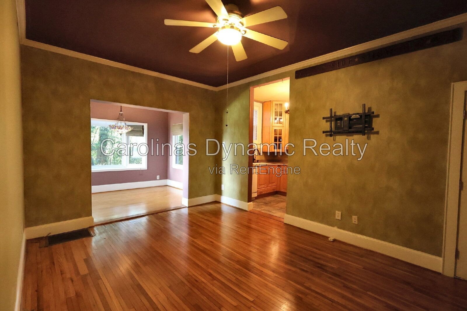 Charming Condo in the Heart of Myers Park property image