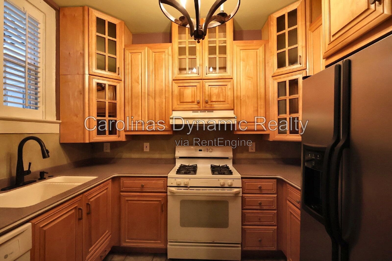 Charming Condo in the Heart of Myers Park property image
