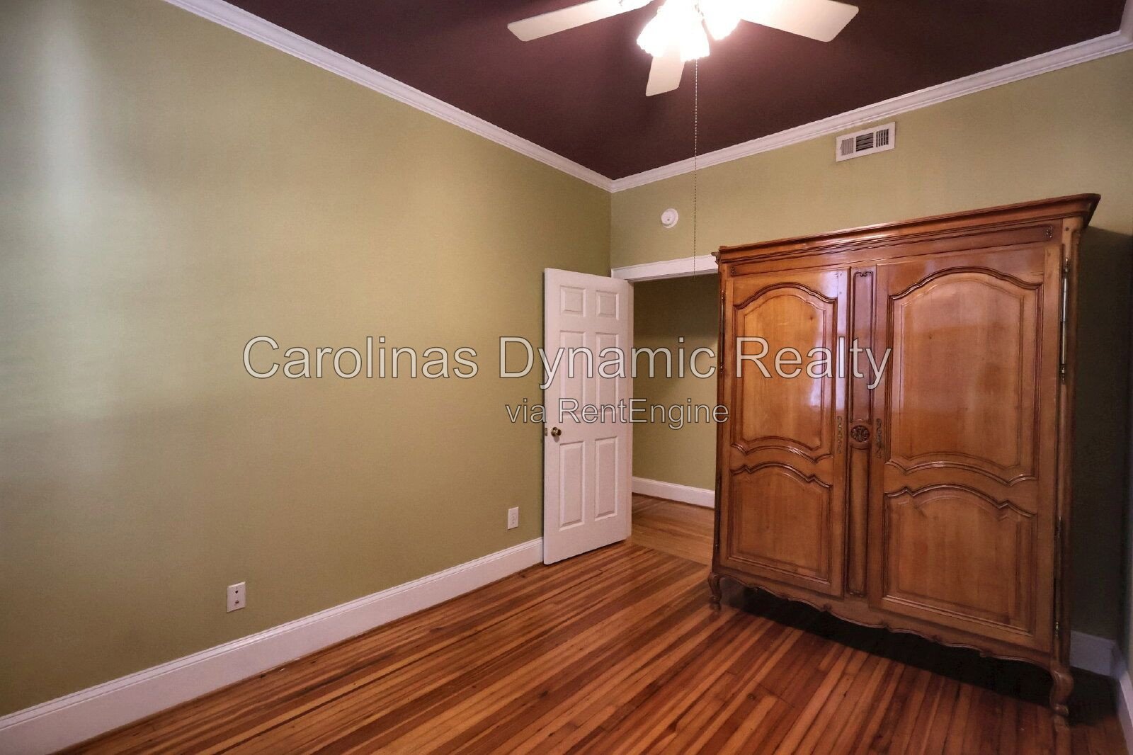 Charming Condo in the Heart of Myers Park property image
