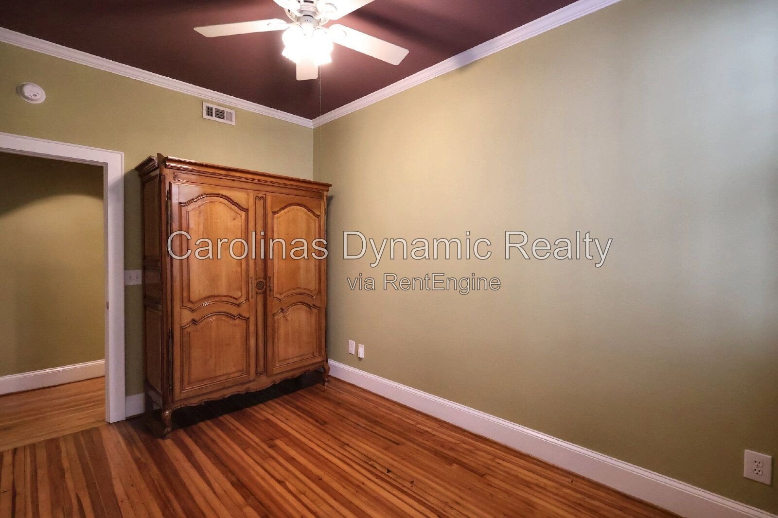 Charming Condo in the Heart of Myers Park property image