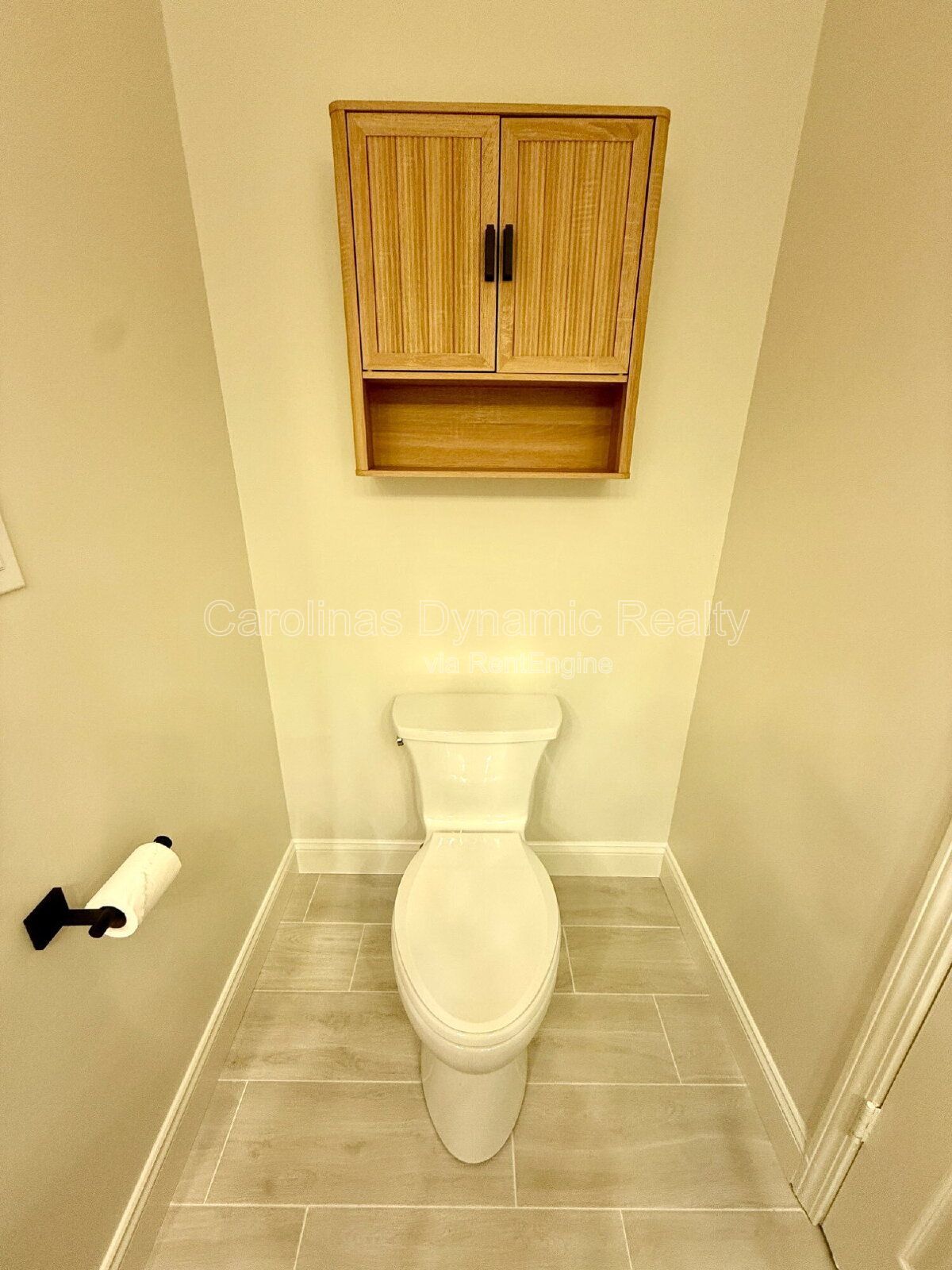 Amazing Ballantyne Location | Totally Updated & Renovated | End Unit Townhouse | Granite Counters | Stainless Appliances property image