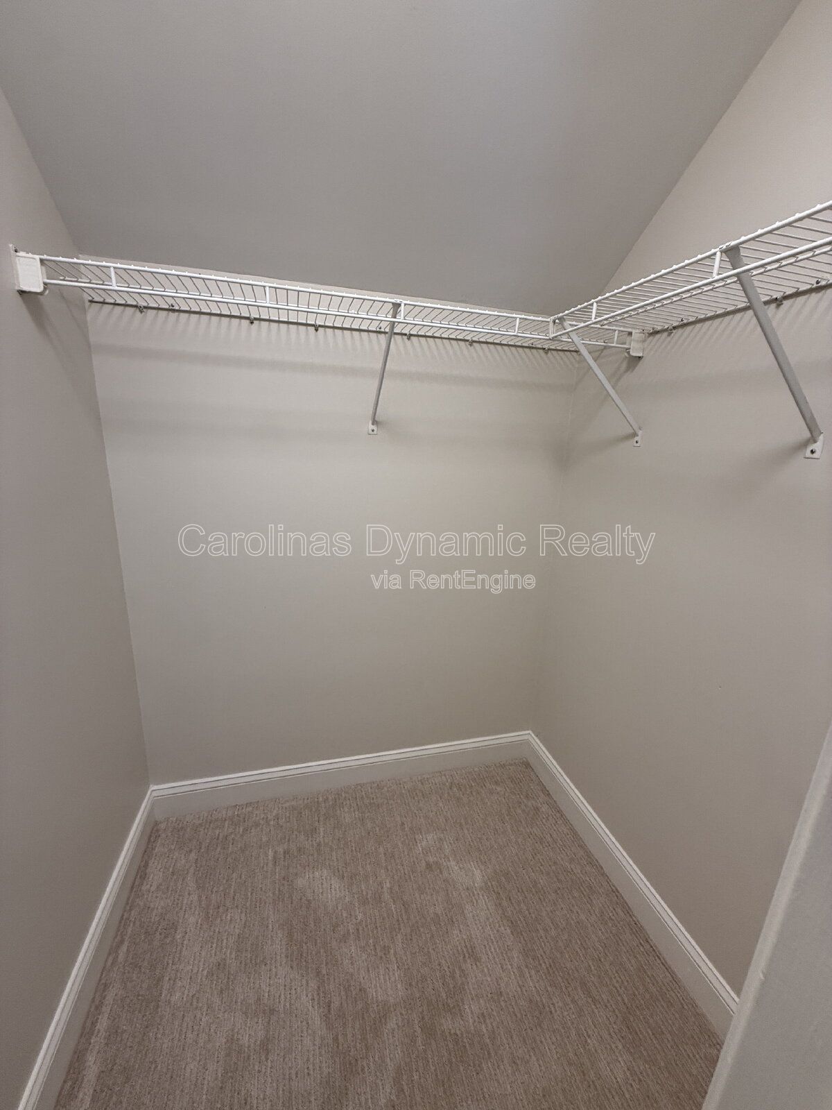 Amazing Ballantyne Location | Totally Updated & Renovated | End Unit Townhouse | Granite Counters | Stainless Appliances property image
