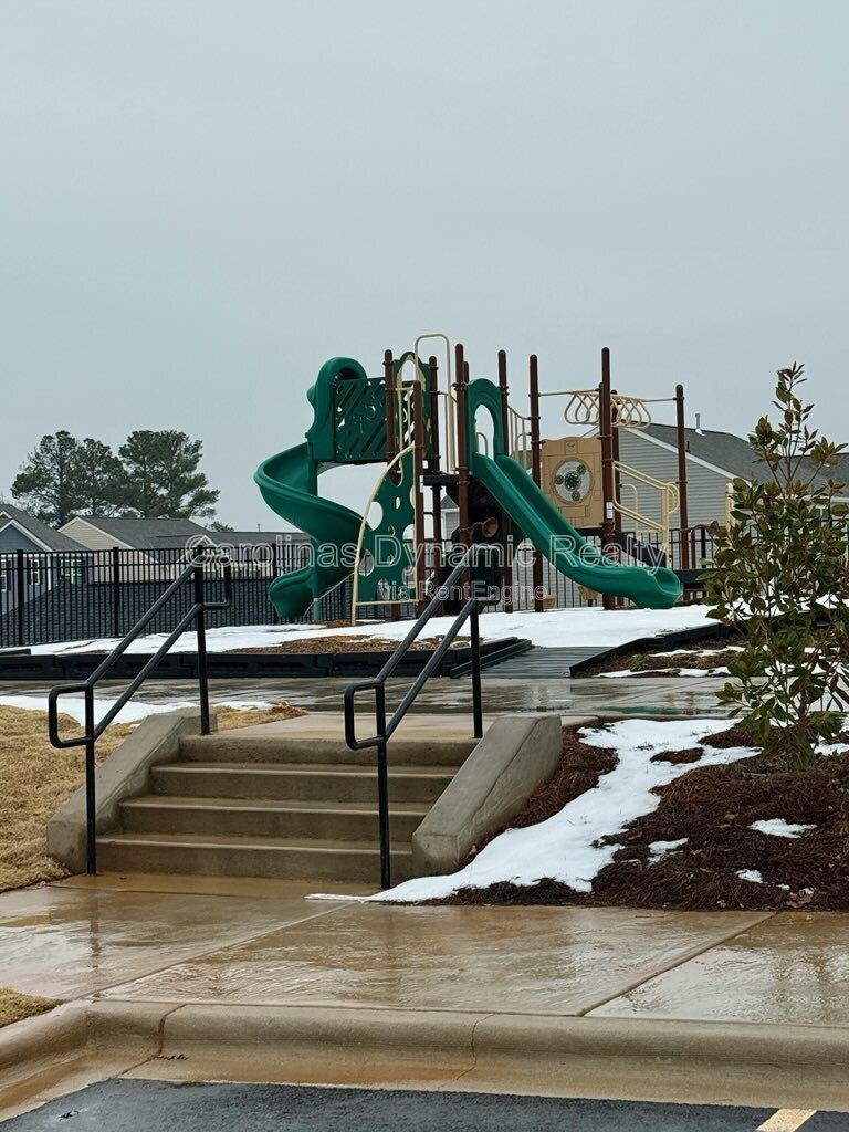 New Construction | 5 Bedrooms | 3 Baths | Beautiful Flooring | Gorgeous Kitchen property image