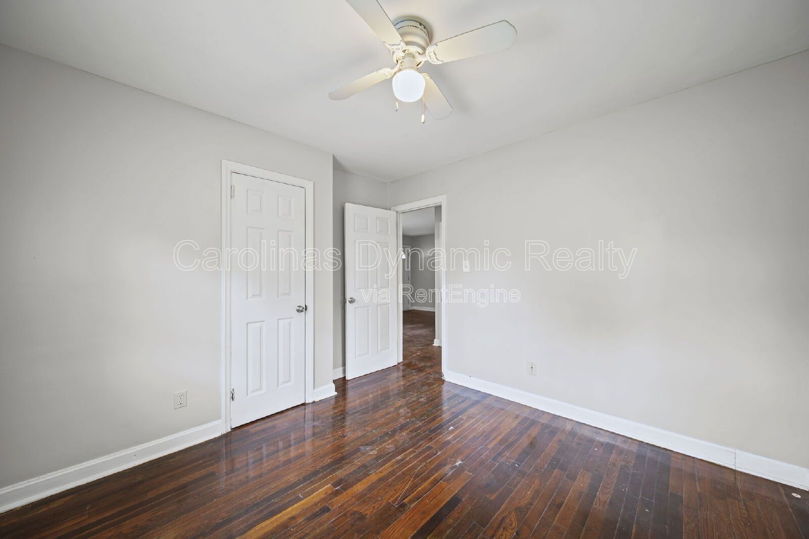 2 Bedrooms | 1 Bath | Hardwood Floors | Fresh Paint | Private Deck property image