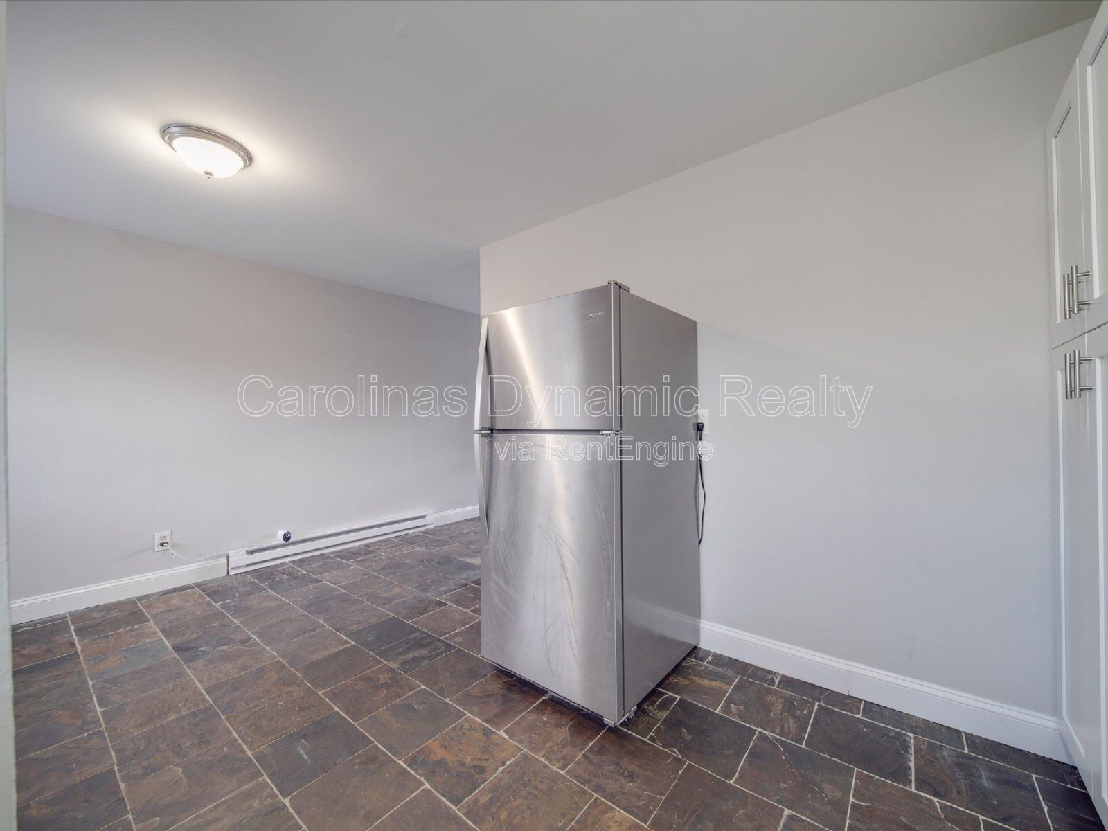 2 Bedrooms | Granite Counters | Stainless Steel Appliances | Updated property image