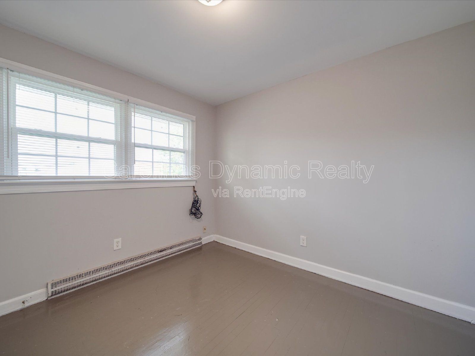 2 Bedrooms | Granite Counters | Stainless Steel Appliances | Updated property image