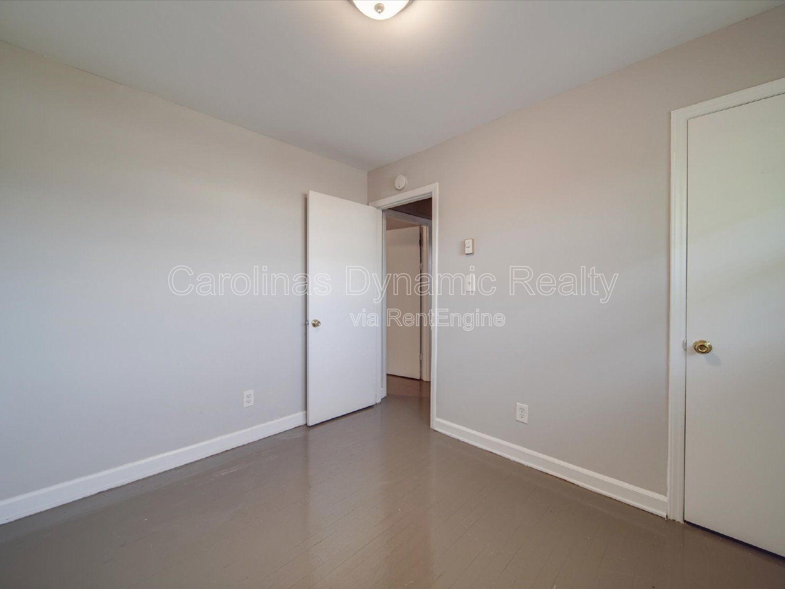 2 Bedrooms | Granite Counters | Stainless Steel Appliances | Updated property image