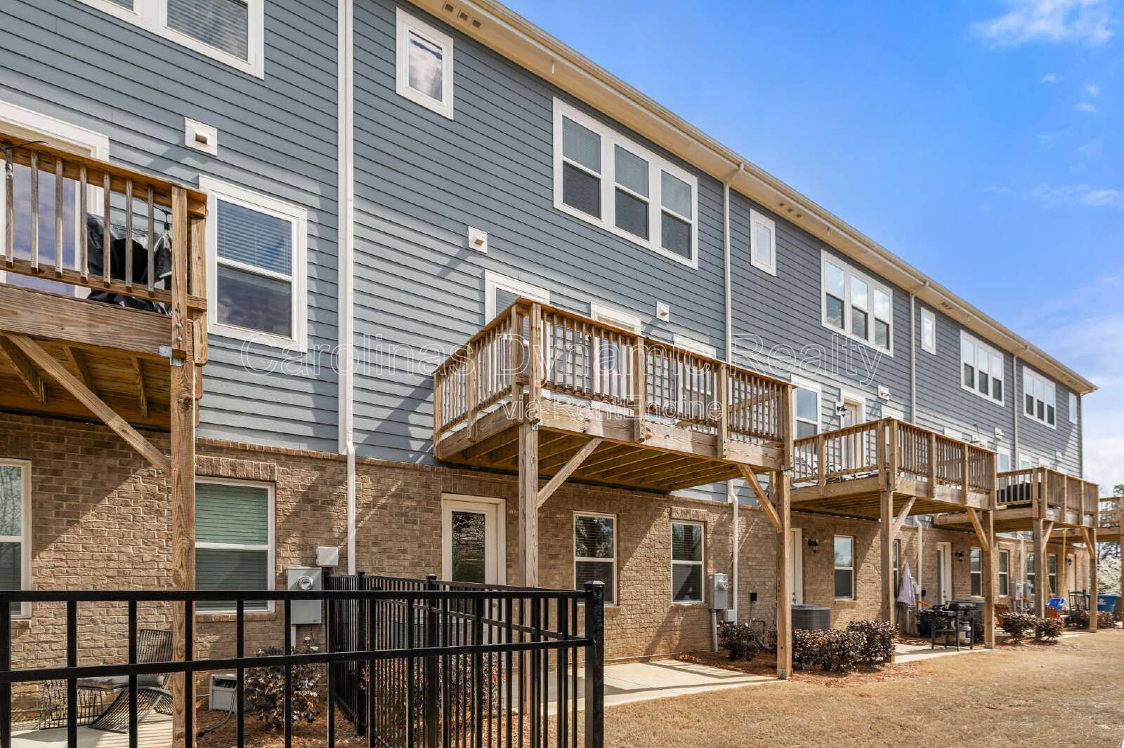 Elegance Awaits | 4 Bedrooms | 3.5 Baths | Gourmet Kitchen | 2 Car Garage property image