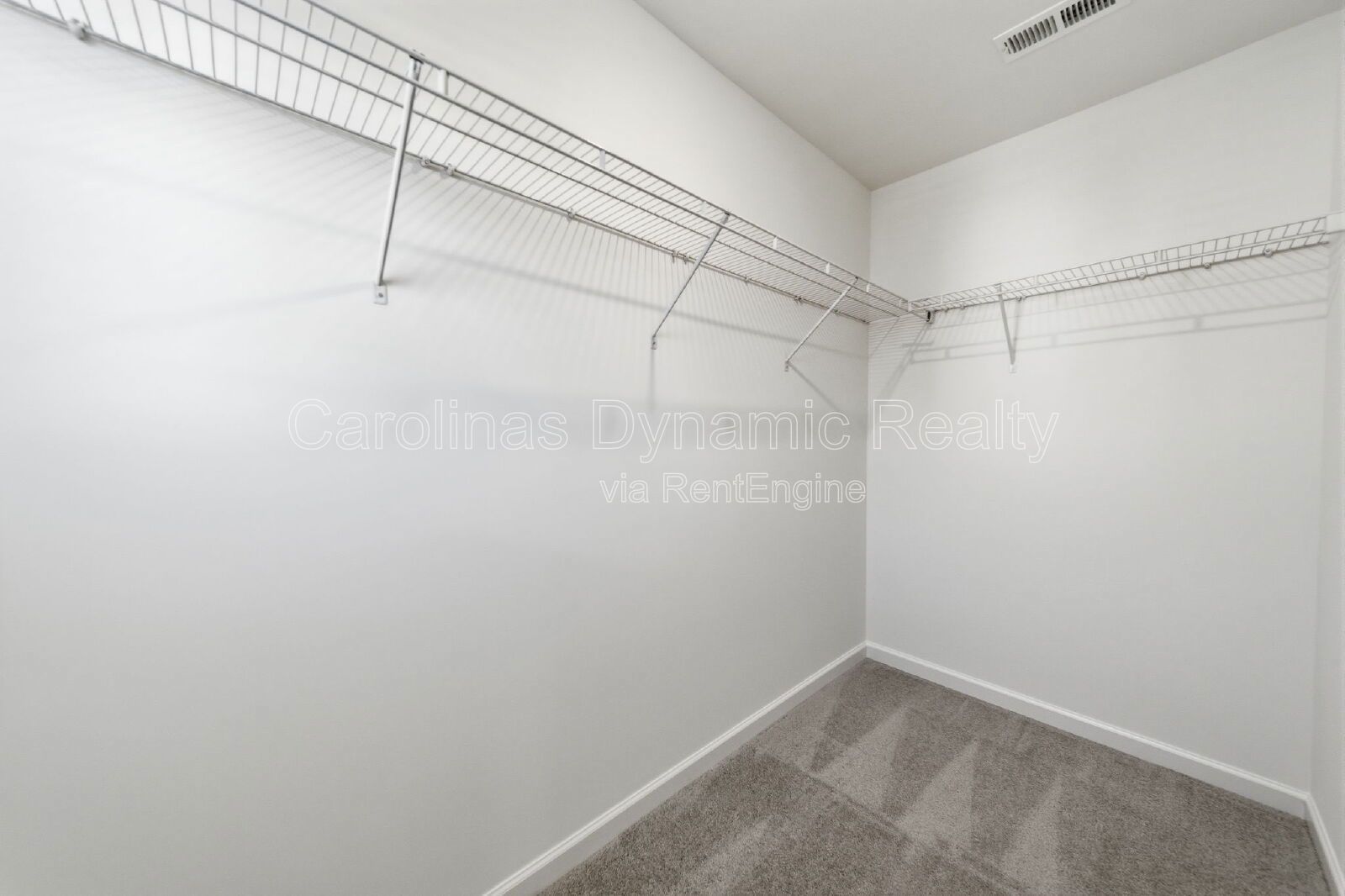 3 Bedrooms | Beautiful Kitchen | Luxury Plank Flooring property image