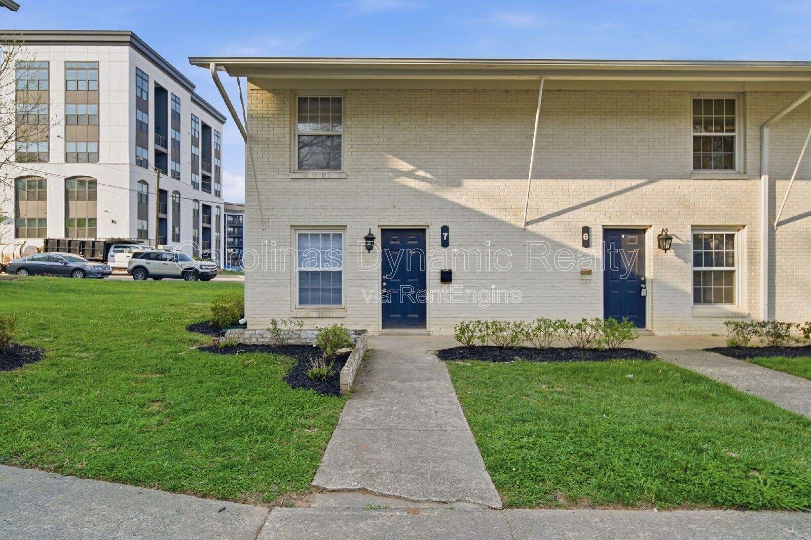 2 Bedrooms | Hardwood Floors | Granite Counters | Stainless Steel Appliances property image