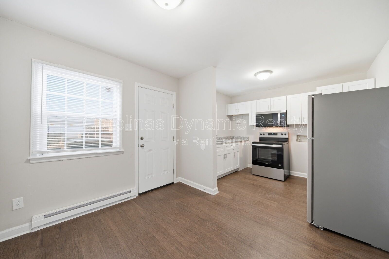 2 Bedrooms | Hardwood Floors | Granite Counters | Stainless Steel Appliances property image